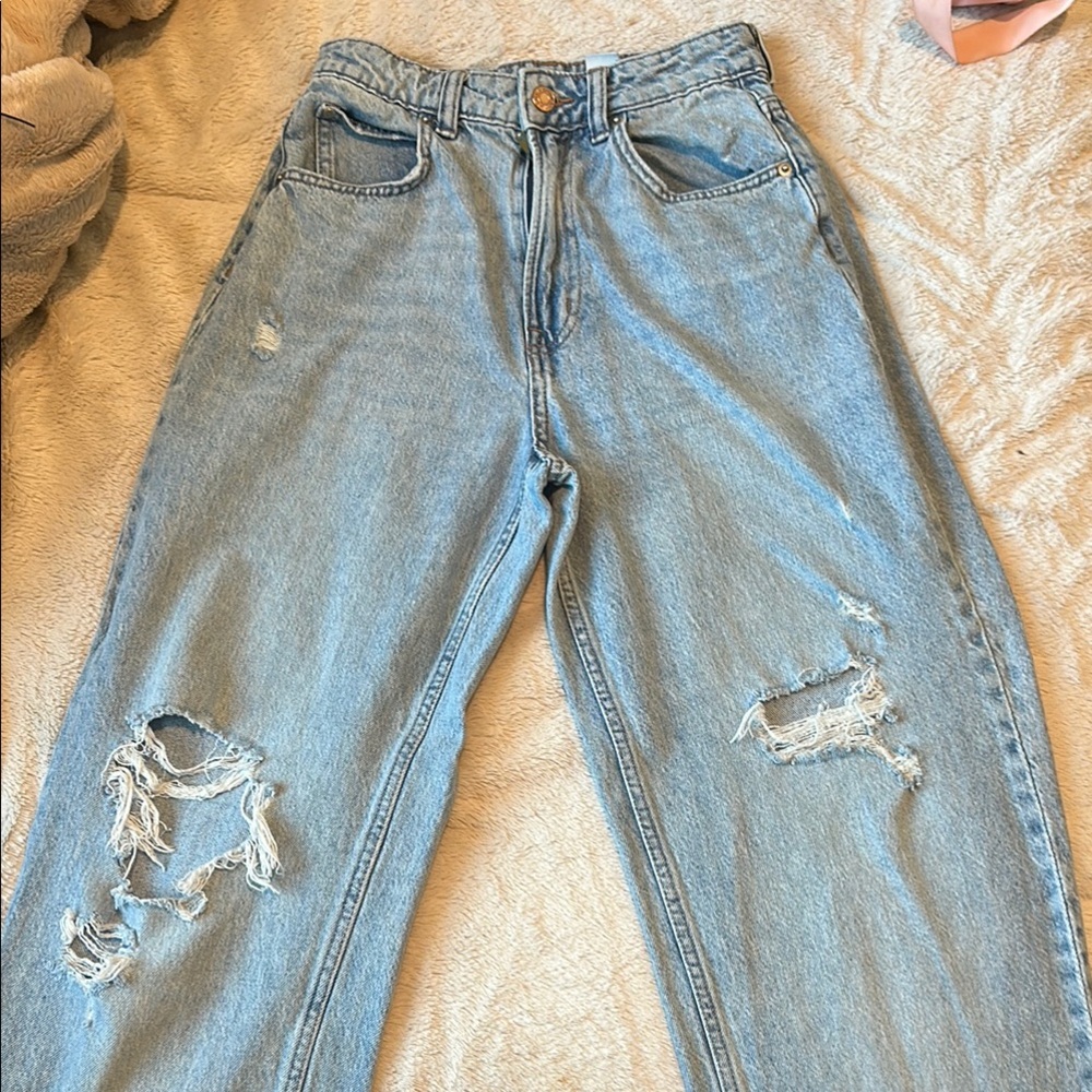 Distressed Light Blue Women's Jeans